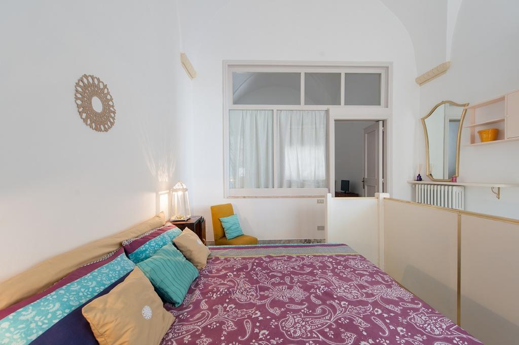 Casa La Ronza Apartman Lecce Szoba fotó